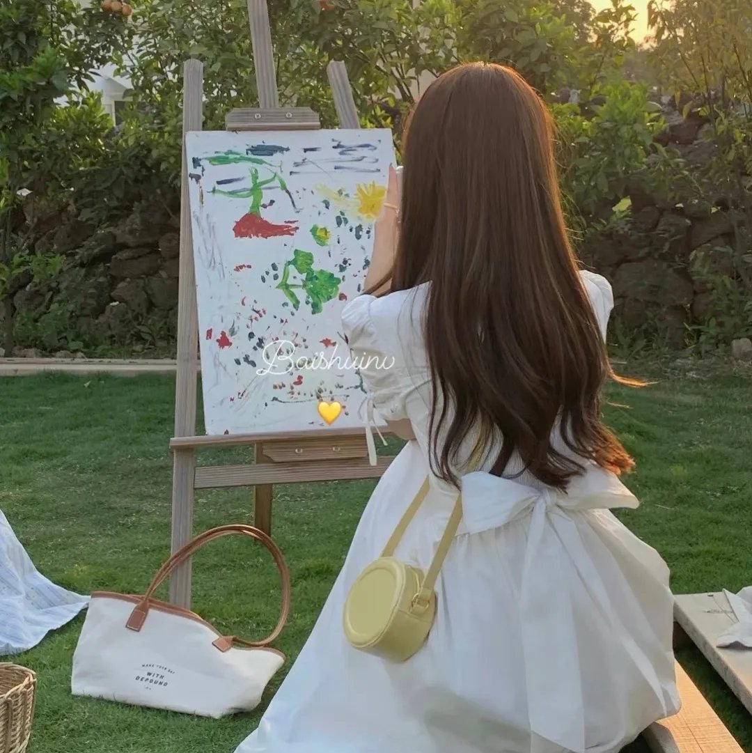 神穿古代我龙袍加身